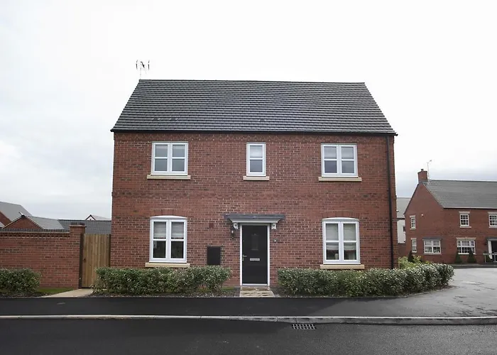 Dbs Serviced Apartments - The Mews